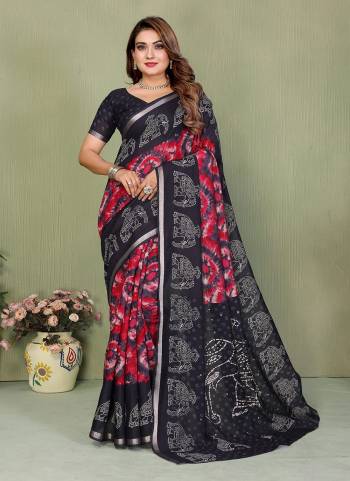Looking These Party Wear Saree in Fine Colored.These Saree And Blouse is Fabricated On Mul Cotton.Its Beautified With Designer Printed.