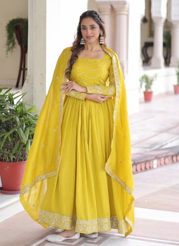 Attactive These Beautiful Looking Readymade Long Gown With Dupatta.These Gown And Dupatta is Fabricated On Vichitra Silk.Its Beautified With Designer Sequance Embroidery Work.