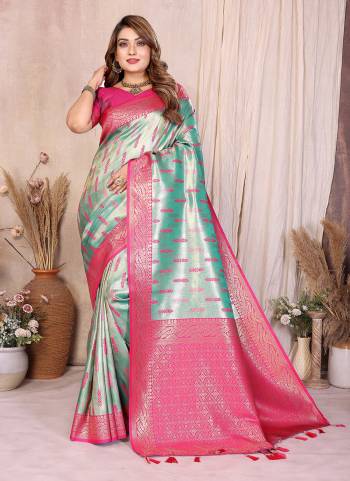 Attractive These Festive Wear Saree in Fine Colored.These Saree And Blouse is Fabricated On Banarasi Tissue Silk.Its Beautified With Weaving Jacquard Designer.