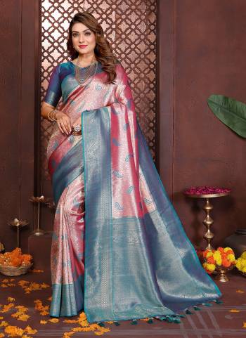 Garb These Festivel,Party Wear Saree in Fine Colored.These Saree And Blouse is Fabricated On Banarasi Tissue Silk.Its Beautified With Woven Paithani Pallu Designer.