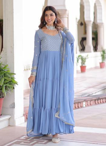 Garb These Beautiful Party Wear Readymade Long Gown With Dupatta.These Gown is Fabricated On Faux Georgette And Faux Georgette Dupatta.Its Beautified With Sequance,Jari Embroidery Work.
