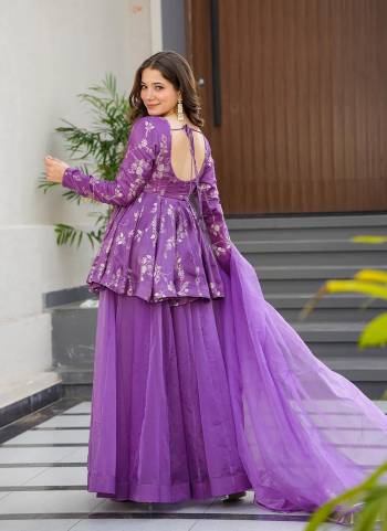 Attractive Looking These Beautiful Looking Readymade Sharara Suits.These Top Are Silk And Bottom is Fabricated On Organza And Organza Dupatta.Its Beautified With Designer Digital Printed.