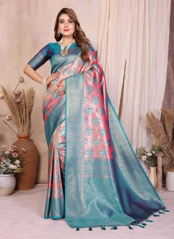 Garb These Festivel,Party Wear Saree in Fine Colored.These Saree And Blouse is Fabricated On Banarasi Tissue Silk.Its Beautified With Woven Paithani Pallu Designer.