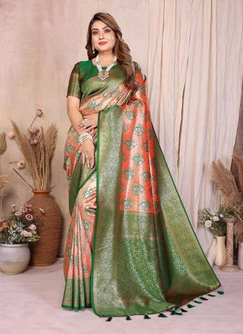Garb These Festivel,Party Wear Saree in Fine Colored.These Saree And Blouse is Fabricated On Banarasi Tissue Silk.Its Beautified With Woven Paithani Pallu Designer.