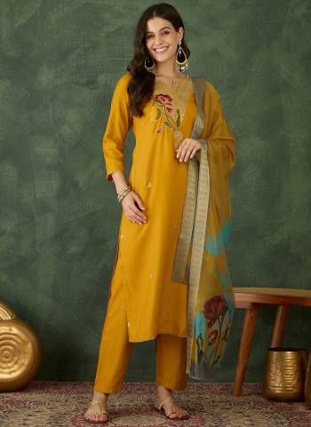 Garb These Suit in Fine Colored Pair With Bottom And Dupatta.These Top Are Rayon And Bottom Are Fabricated On Rayon Pair With Organza Dupatta.Its Beautified With Designer Embroidery Work.