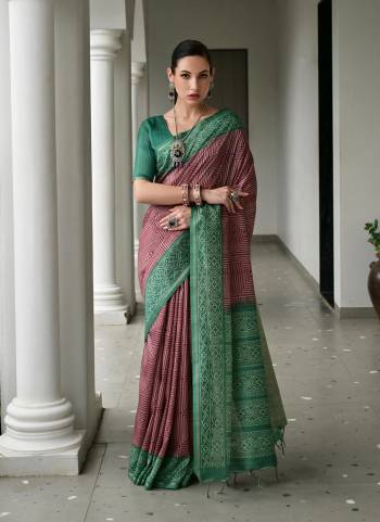 Attactive These Festive Wear Saree in Fine Colored.These Saree And Blouse is Fabricated On Tussar Silk.Its Beautified With Designer Ikkat Printed.