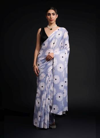 Grab These Ready To Wear Saree in Fine Colored.These Saree is Fabricated On Chinon Pair With Banglori Silk Blouse.Its Beautified Designer Digital Printed.