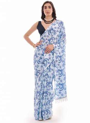 Looking These Ready To Wear Saree in Fine Colored.These Saree is Fabricated On Chinon Pair With Banglori Silk Blouse.Its Beautified Designer Digital Printed.