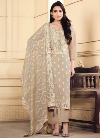 Attractive These Party Wear Salwar Suit in Fine Colored Pair With Bottom And Dupatta.These Top Are Organza And Dupatta Are Fabricated On Organza Pair With Dull Santoon Bottom.Its Beautified With Designer Embroidery Work.