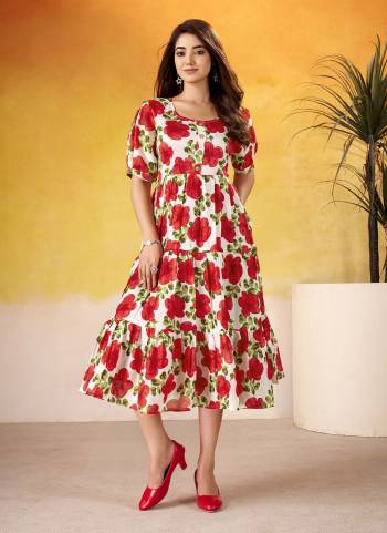 Attractive These Beautiful Looking Readymade Long Kurti.These Kurti Fabricated On Vichitra Silk.Its Beautified With Designer Floral Printed.