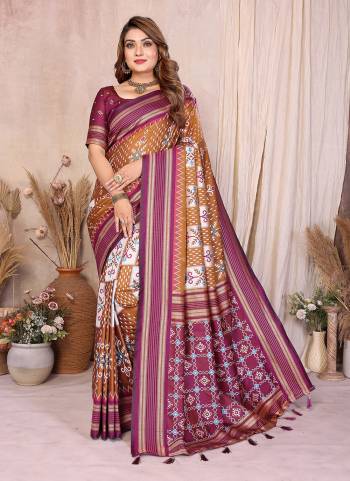 Attractive These Festive Wear Saree in Fine Colored.These Saree And Blouse is Fabricated On Soft Silk.Its Beautified With Weaving Ikkat Jacquard Designer.
