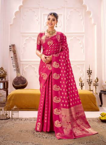 Garb These Festive And Party Wear Saree in Fine Colored.These Saree And Blouse is Fabricated On Roop Silk.Its Beautified With Weaving Jari Designer.