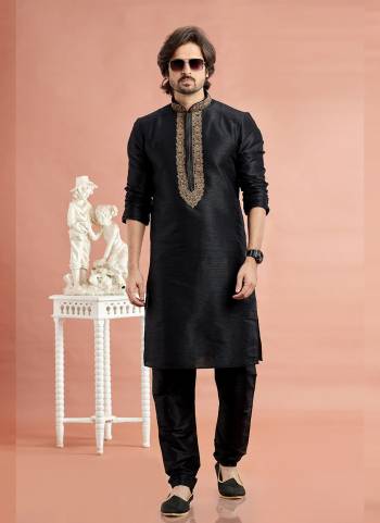 Looking These Party Wear Mans Wear Kutra Payjama wearing this fashionable. These Kurta Are Banarasi Silk And Payjama Art Silk finest Fabriced With Designer Embroidery Work.