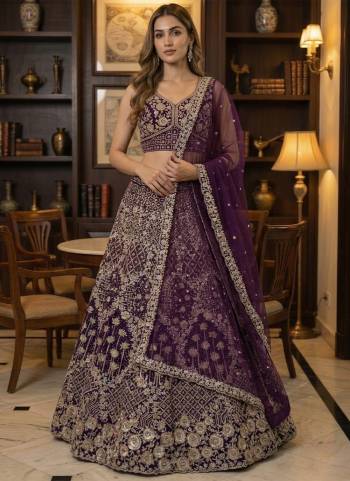 For A Fancy Designer Look,Grab These Lehenga Choli With Dupatta in Fine Colored.These Lehenga And Choli Are Net And Dupatta Are Fabricated On Soft Net Pair.Its Beautified With Doublt Net, Dori, Sequance,Multy Thread Embroidery Work. 