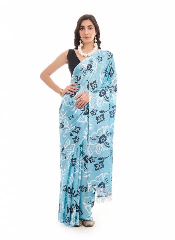 Looking These Ready To Wear Saree in Fine Colored.These Saree is Fabricated On Chinon Pair With Banglori Silk Blouse.Its Beautified Designer Digital Printed.