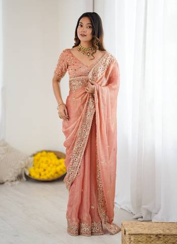 Looking These Party Wear Saree in Fine Two Tone Colored.These Saree Are Fendy Chiffon And Blouse is Fendy Chiffon Fabricated.Its Beautified With Two Tone Color With Designer Sequance Embroidery Work.