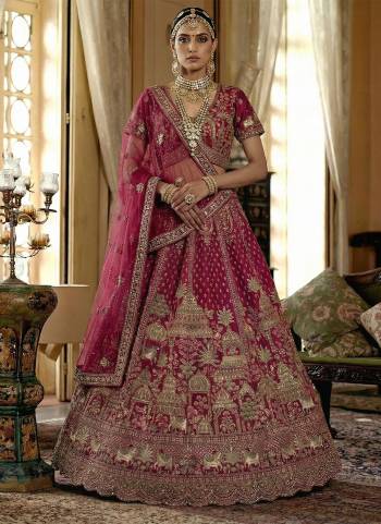 For A Fancy Designer Look,Grab These Lehenga Choli With Dupatta in Fine Colored.These Lehenga And Choli Are Silk And Dupatta Are Fabricated On Soft Net Pair.Its Beautified With Fancy Dori, Sequance,Multy Thread,Jari Embroidery,Heavy Diamond Work. 