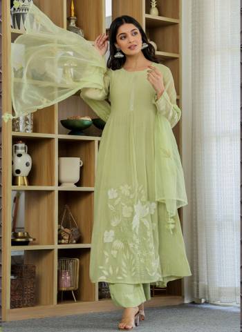 Garb These Suit in Fine Colored Pair With Bottom And Dupatta.These Top Are Chanderi Silk And Bottom Are Fabricated On Chanderi Silk Pair With Chanderi Dupatta.Its Beautified With Designer Embroidery Work.