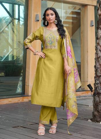 Attractive These Party Wear Suit in Fine Colored Pair With Bottom And Dupatta.These Top And Bottom Are Fabricated On Cotton Silk Pair With Jacquard Simmer Dupatta.Its Beautified With Designer Embroidery Work.