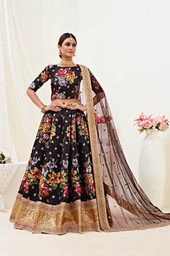 Heavy Designer Lehenga Choli In Banglori Satin Fabricated On Floral Print With Dori,Jari & Sequance Work With Net Beautified With Heavy Attractive Embroidery. 