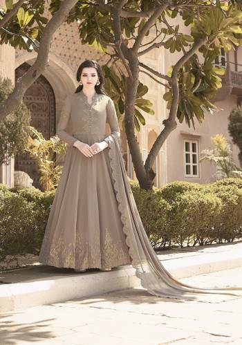 Look Pretty This Designer Floor Length Suit In Lovely  Color.?Its Pretty Embroidred Top Is Soft Georgette Based Paired With Dull Santoon Bottom And Soft Georgette Fabricated Embroidered Dupatta Which Gives An Attractive To The Suit.