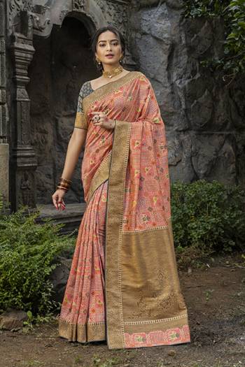 Traditinal pretty look Coral Pink Gadwal Silk Saree