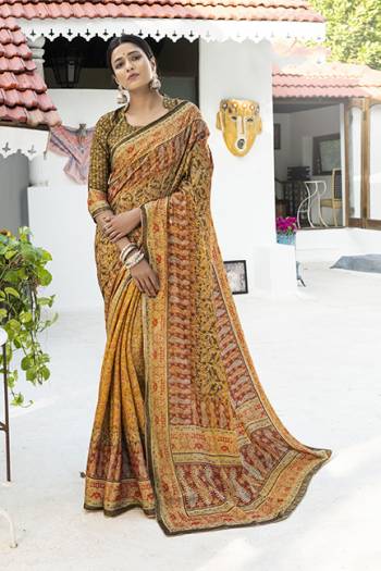 Celebrate This Festive Season In This Very Pretty Designer Saree Paired With Contrasting Colored Blouse. This Saree and Blouse Are Silk Based With Woven Jari Beautified With Detailed Premium Digital Print with Jari.Buy Now. 