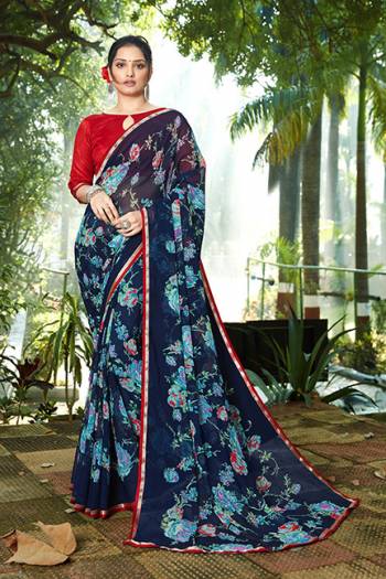 Grab This Pretty Elegant Looking Designer Saree In Chiffon Print With Contrasting With Blouse & Lace Border. This Saree And Blouse Are Chiffon Based Beautified With Stylelist Print. Buy Now. 