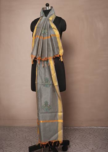 Enhance The Look Of Your Gown, Lehenga Or Even Kurti With This Pretty Chanderi Silk Wevon Jari Border & Table Print Dupatta. You Can Pair This Up Same Or Contrasting Colored Attire. Buy Now.