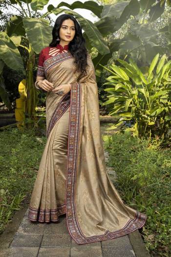 Adorn The Pretty Angelic Look Wearing This Heavy Designer Saree In Digital PrintPaired With ContrastingDigital Print Blouse. This Saree Is Fabricated On Chanderi Silk Paired With Chanderi Silk Fabricated Blouse And Work Border. Its Pretty Color Pallete Will Give An Attractive Look To Your Personality. 