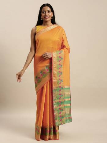 Adorn The Pretty Angelic Look Wearing This Heavy Designer Saree With Contrasting Blouse. This Saree Is Fabricated On Khadi Silk Wevon Paired With Khadi Silk Fabricated Blouse. Its Pretty Color Pallete Will Give An Attractive Look To Your Personality. 