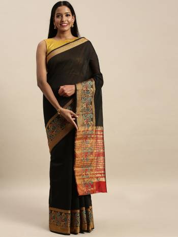 Adorn The Pretty Angelic Look Wearing This Heavy Designer Saree With Contrasting Blouse. This Saree Is Fabricated On Khadi Silk Wevon Paired With Khadi Silk Fabricated Blouse. Its Pretty Color Pallete Will Give An Attractive Look To Your Personality. 