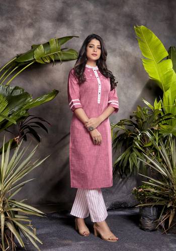 Grab This Readymade Long Kurti In Fine Color Fabricated On South Cotton Beautified With Hand, Jams Work And Pant In Maching Color South Cotton Wevon Design With Pocket. It Is Light In Weight And Easy To Carry All Day Long. 