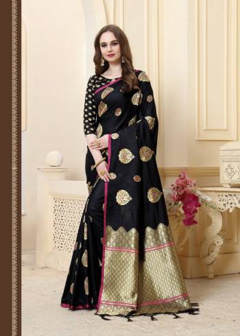 Look Attractive Wearing This Dark Colored Saree Paired With Maching Colored Blouse.  This Heavy Designer Saree Is Cotton Silk Based Weaving Jacquard Rich Pallu Which Gives A Rich Look To Your Personality. Buy This Pretty Saree Now.