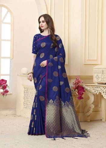 Look Attractive Wearing This Dark Colored Saree Paired With Maching Colored Blouse.  This Heavy Designer Saree Is Cotton Silk Based Weaving Jacquard Rich Pallu Which Gives A Rich Look To Your Personality. Buy This Pretty Saree Now.