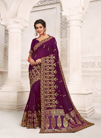 Grab This Pretty Elegant Looking Designer Saree In Fine Color Paired With Contrasting Colored Blouse. This Saree And Blouse Are Vichitra Silk Based Beautified Banarsi Pallu With Heavy Embroidery. Buy Now.