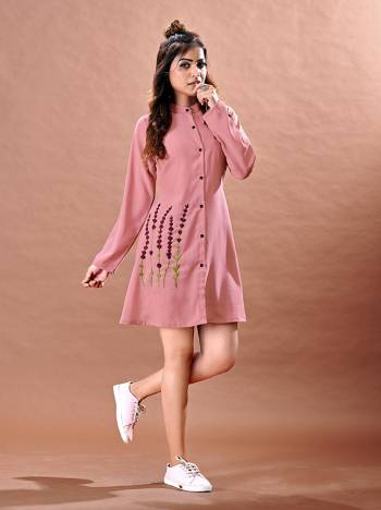 Grab This Readymade Long Kurti In Fine Color Fabricated On Rayon Beautified With Hand Embroidery. It Is Light In Weight And Easy To Carry All Day Long. 