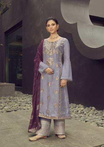 Look Pretty This In This Designer Straight Suit In Fancy Color. This Beautiful Dress Material Is Fabricated On Silk Jacquard Paired With Santoon Bottom With Embroided And Muslin Jacquard Silk Fabricated Dupatta. Buy Now. 