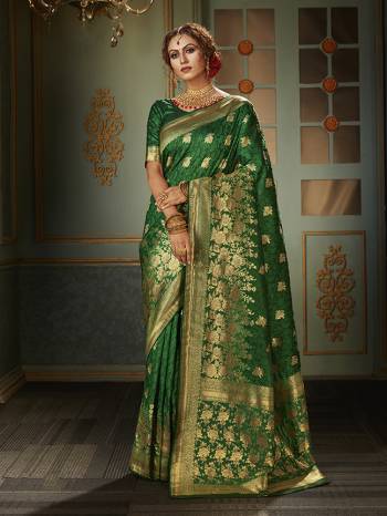 Look Attractive Wearing This Colored Saree Paired With Maching Colored Blouse.  This Heavy Designer Saree Is Banarasi Silk Based Which Gives A Rich Look To Your Personality. Buy This Pretty Saree Now.