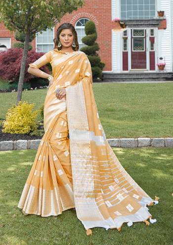 Look Attractive Wearing This Saree Paired With Blouse Are Wevon Work.  This Heavy Designer Saree Is Linen Based Which Gives A Rich Look To Your Personality. Buy This Pretty Saree Now.