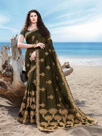 Adorn The Pretty Angelic Look Wearing This Heavy Designer Embroidery Saree In Fine Color Paired With Broket Blouse. This Saree Is Fabricated On Vichitra Silk Paired With Broket Fabricated Blouse. Its Pretty Color Pallete Will Give An Attractive Look To Your Personality. 