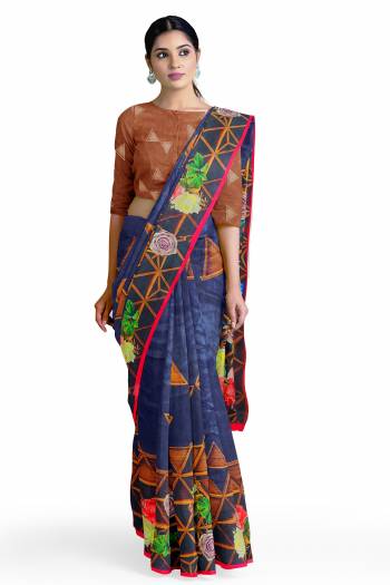 Adorn The Pretty Angelic Look Wearing This Printed Designer Saree With Contrast Colored Blouse. This Saree Is Fabricated On Art Silk Paired With Art Silk Fabricated Blouse. Its Pretty Color Pallete Will Give An Attractive Look To Your Personality. 