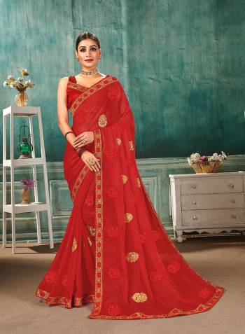 Grab This Pretty Elegant Looking Designer Saree In Fine Color Paired With Maching Colored Blouse. This Saree Are Sahi Chiffon And Blouse Are Art Silk Based Beautified With Embroidery Butta And Embroidery Lace Border. Buy Now.