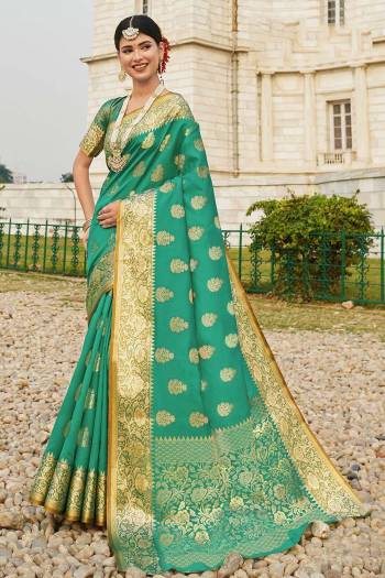 Adorn The Pretty Angelic Look Wearing This Heavy Wevon Designer Saree In Fine Color Paired With Matching Colored Blouse. This Saree Is Fabricated On Silk Paired With Silk Fabricated Blouse. Its Pretty Color Pallete Will Give An Attractive Look To Your Personality. 