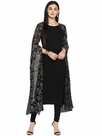 Grab This Readymade Long Kurti In Black Color Fabricated On Georgette & Faux Crepe Beautified With Printed Exaggerated Fit Flare Sleeves. It Is Light In Weight And Easy To Carry All Day Long. 