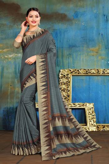 Adorn The Pretty Angelic Look Wearing This Designer Printed Saree In Fine Color Paired With Contrasting Blouse. This Saree Is Fabricated On Manipuri Cotton Paired With Blouse. Its Pretty Color Pallete Will Give An Attractive Look To Your Personality. 