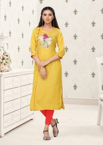 Grab This Readymade Long Kurti In Yellow Color Fabricated On Cotton Beautified With Prints. It Is Light In Weight And Easy To Carry All Day Long. 