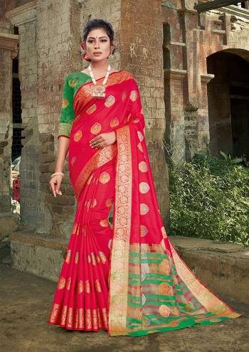 For A Proper Traditional Look, Grab This Heavy Weaved Silk Based?Designer Saree In Red Color Paired with Green Colored Blouse. This Saree and Blouse Are Fabricated On Silk Which Gives A Rich Look To Your Personality