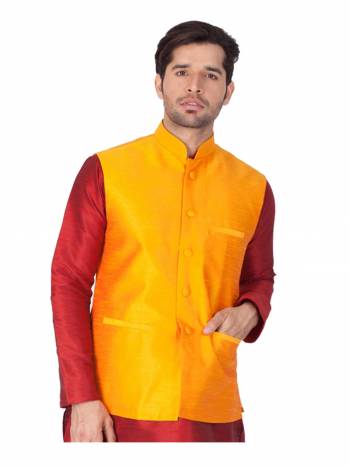 Here Is A Rich And Decent Looking Readymade Pair Of Men's Jacket. This Jacket Are Cotton Fabricated. Buy This Pair For The Upcoming Wedding And Festive Season. 

