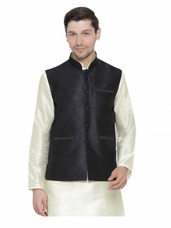 Here Is A Rich And Decent Looking Readymade Pair Of Men's Jacket. This Jacket Are Cotton Fabricated. Buy This Pair For The Upcoming Wedding And Festive Season. 

